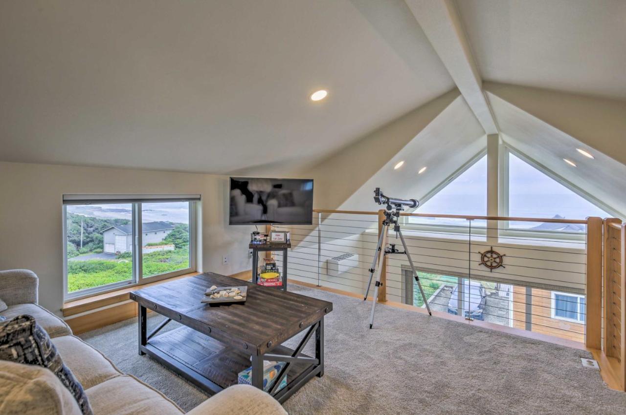 Chic Beachfront Abode With Balcony And Beach Access! Yachats Exteriör bild